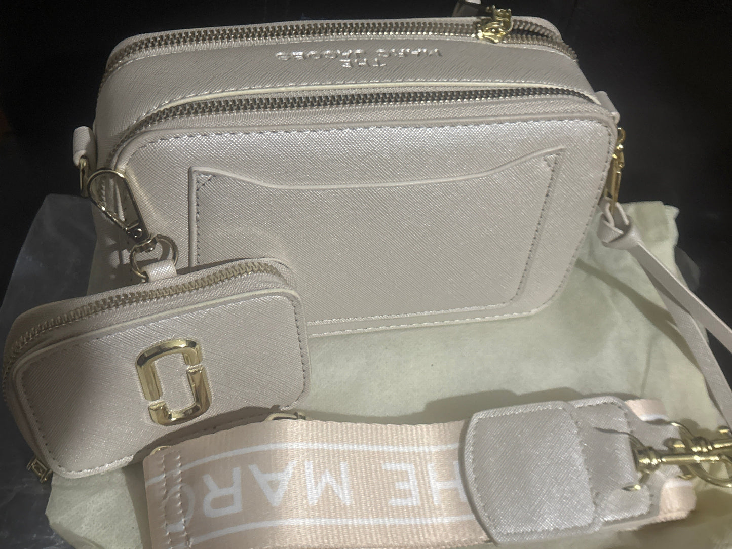 Marc Jacobs Snapshot Camera Bag 🤍✨ Pearl Beige | Mini Coin Purse Set | White Wide Logo Strap | Gold Hardware 💎👜