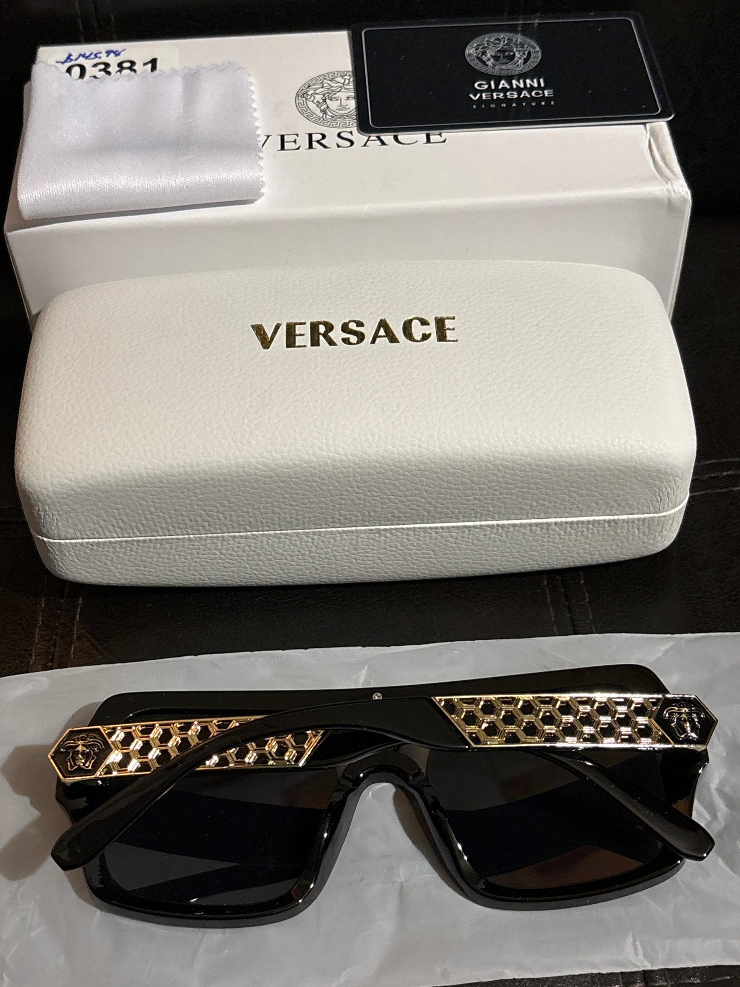 Luxury Inspired Versace Flat-Top Navigator Sunglasses | Gold Medusa Hexagon & Honeycomb 🖤👑✨ #0381