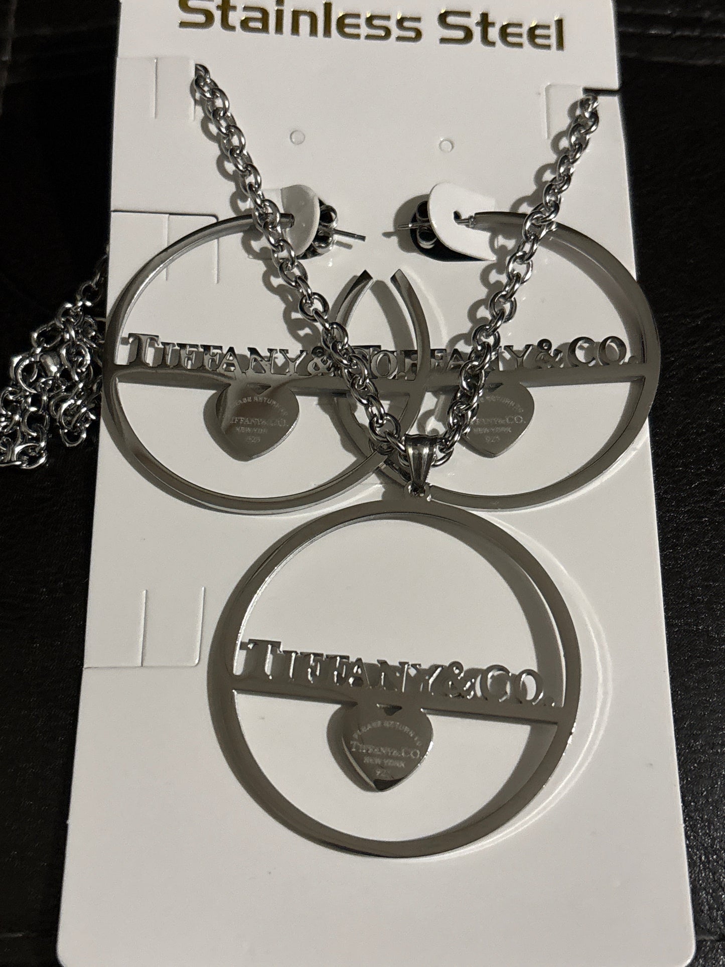 ⭕ Luxury Silver-Tone Stainless Steel Logo Circle Hoop Earrings & Necklace 3-Piece Set — Style #1644 💎✨