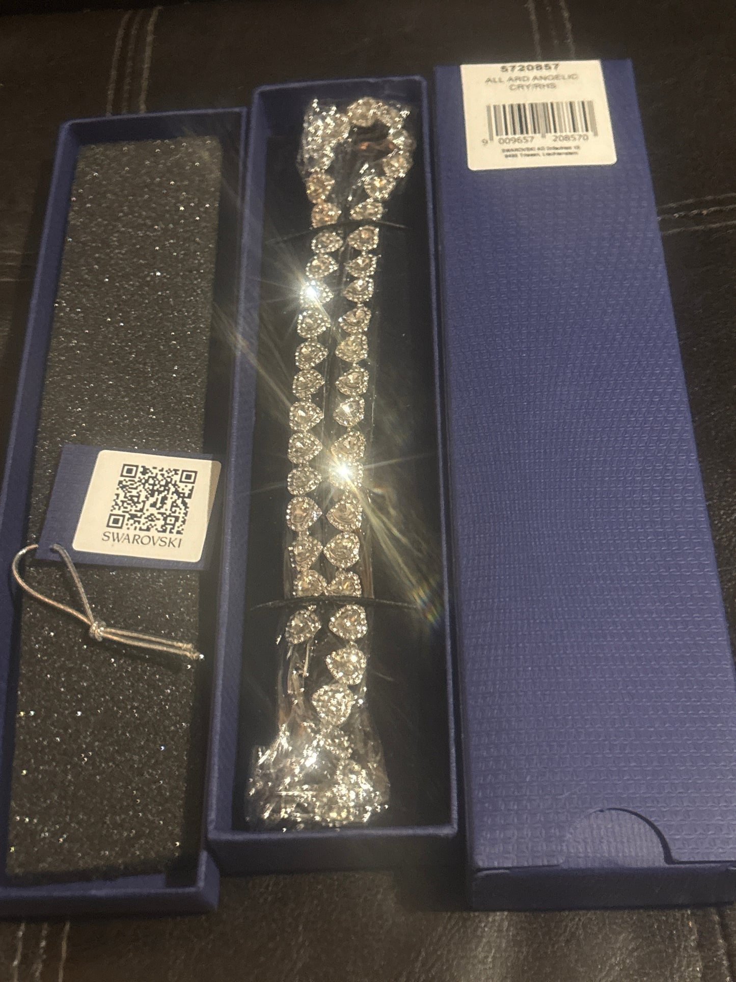 ✨Swarovski Crystal Tennis Necklace ✨💎🤍 Sparkling Round-Cut Crystal Silver-Tone Setting | Luxury Gift Box 🎀