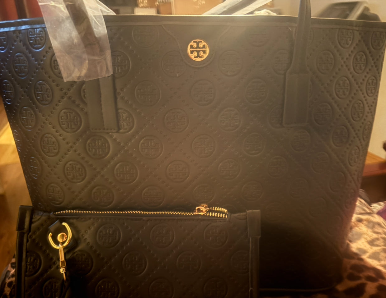 ✨The Luxe 🖤 Jacquard Zip Tote