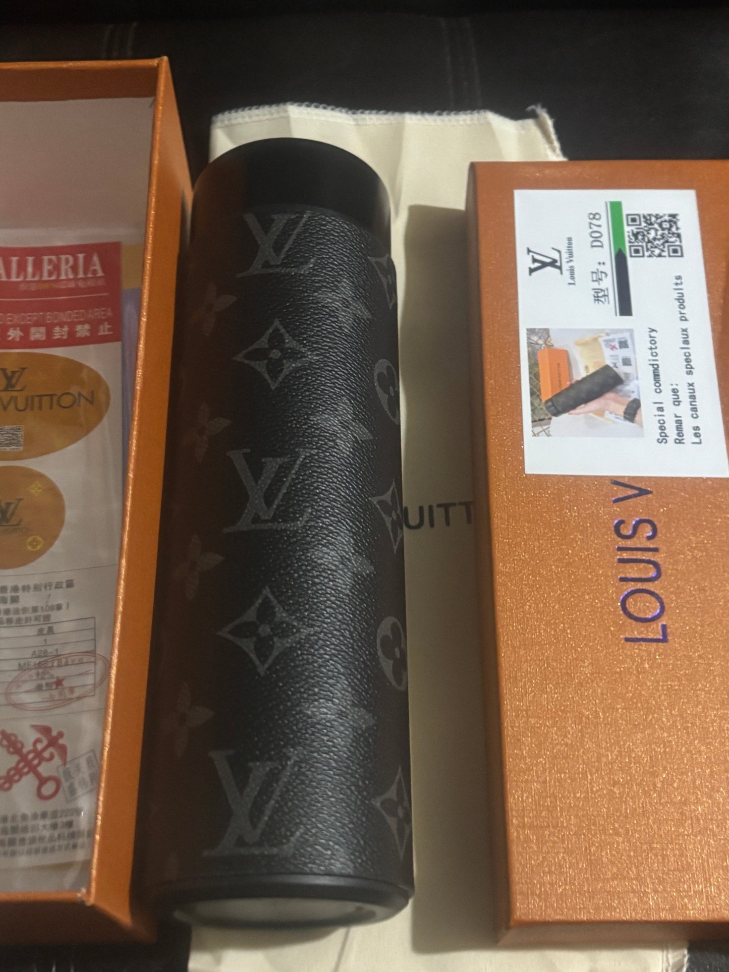 🖤Louis Vuitton Eclipse Monogram Thermos Tumbler ✨🖤🌙 All-Black Tonal LV Monogram Insulated Bottle | Limited Edition 💎👑