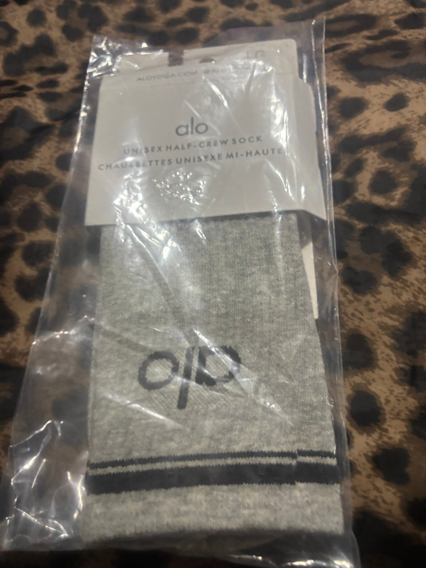 ✨Unisex Half-Crew Throwback Socks in Brownstone and Graystone— Item #0182 & ltem #0220🧦