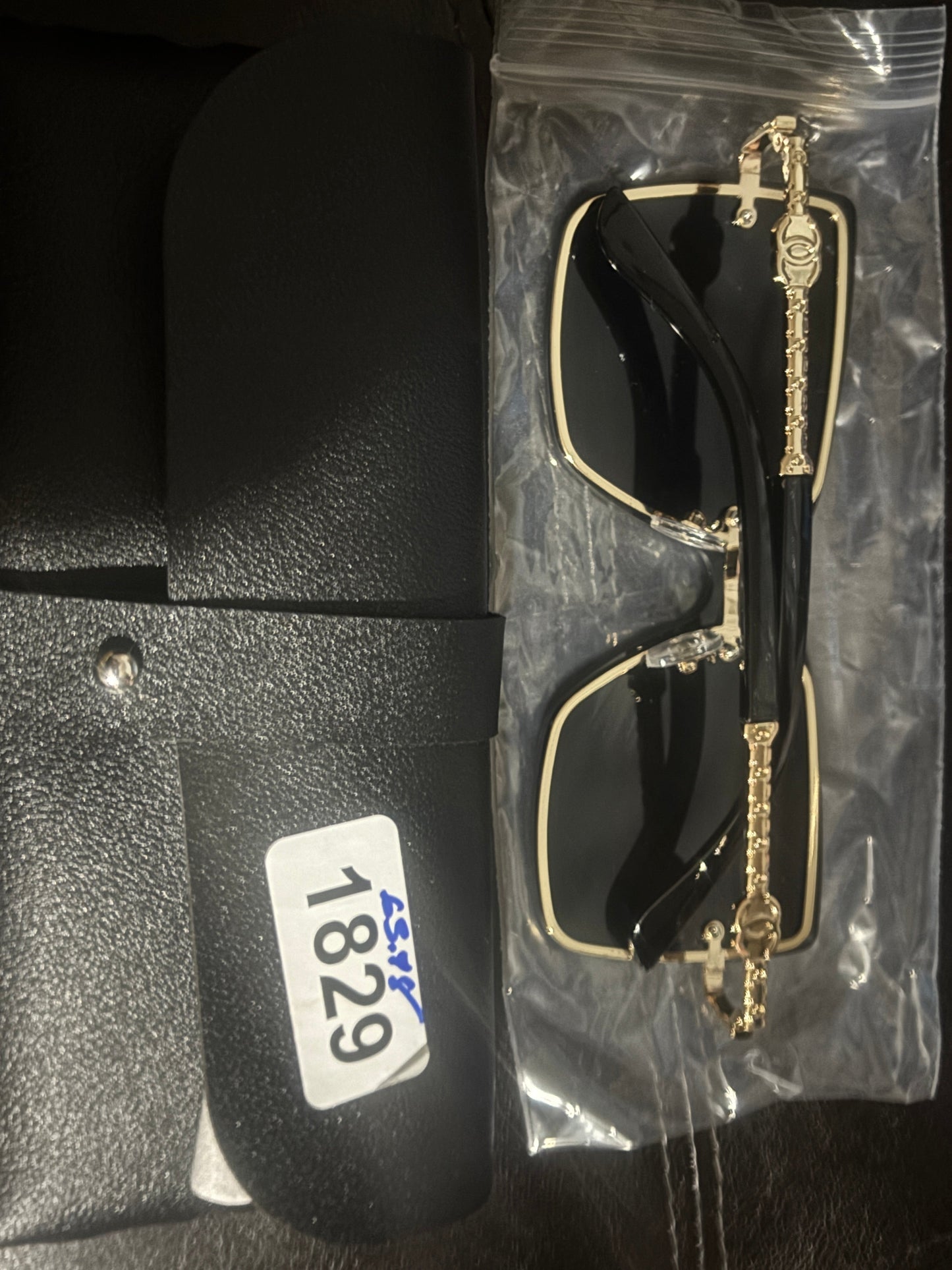 Gold Chain Temple Luxury Sunglasses 🖤✨ #1829