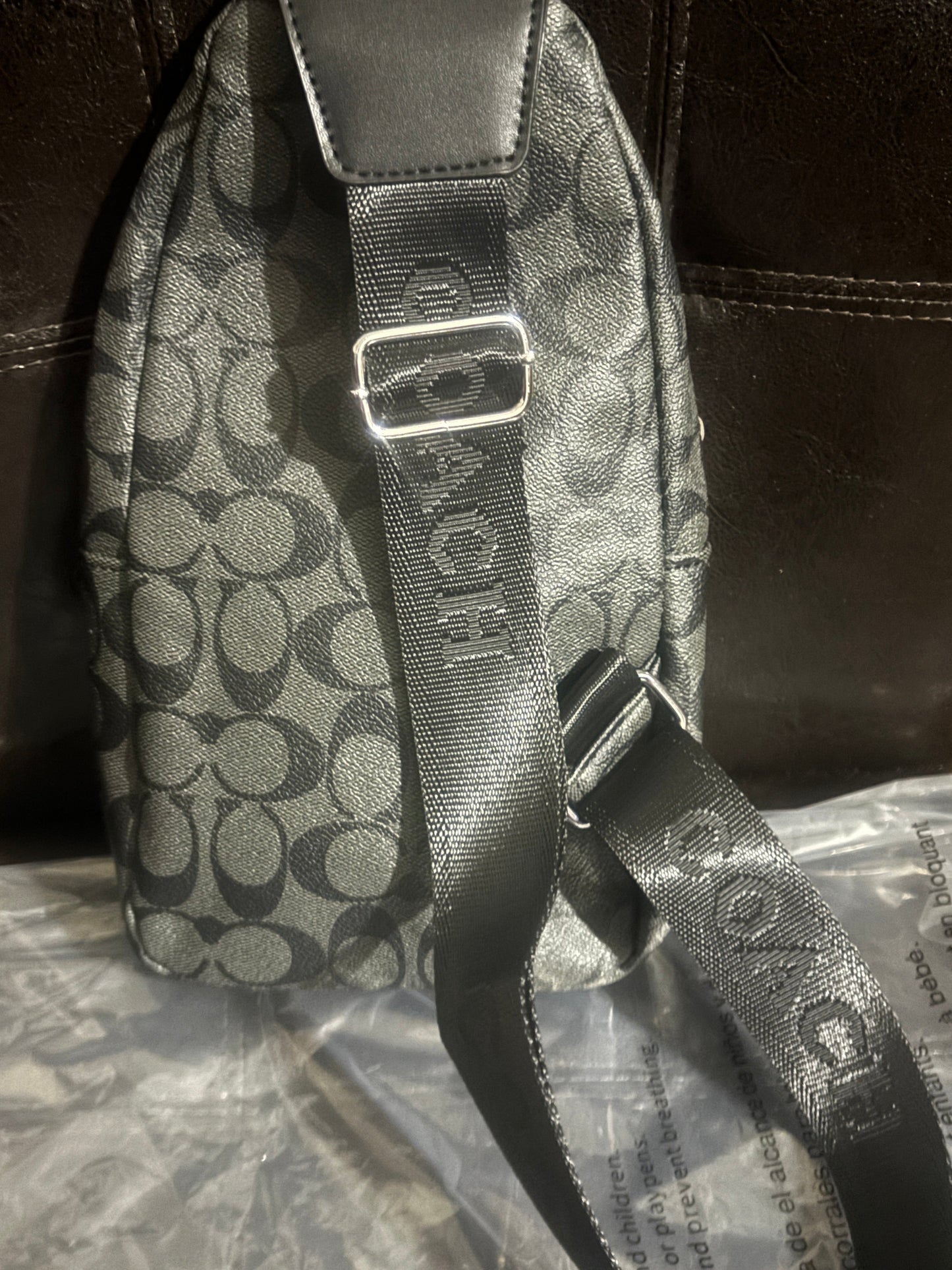 Monogram Signature Sling Bag π€β¨ #C1521