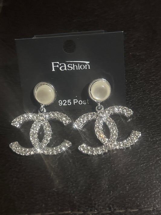 Luxury Inspired CC Crystal Pavé Logo Drop Earrings 💎🫖✨