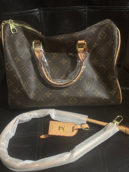Luxury Inspired LV Monogram Classic Speedy Satchel Handbag with Crossbody Strap & Luggage Tag 👜🤎✨