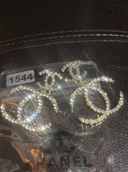 Chanel CC Kristall- & Perlen-Creolen 💎🤍✨ Gold | Kristall-CC-Stecker | Abwechselnd Kristalle & Perlen Große Creolen | Luxus-Statement-Schmuck