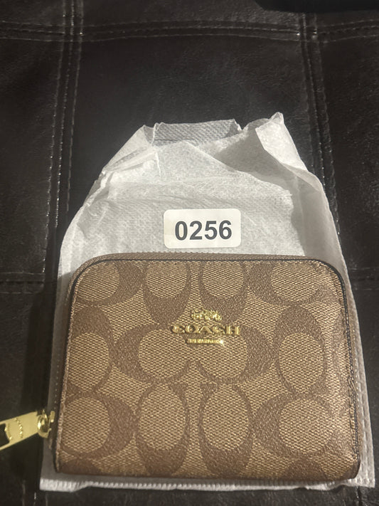 Coach New York Inspiriertes Beiges Signature Canvas Zip-Around Kompakt-Portemonnaie 🤍💫✨ | Goldfarbenes Coach-Logo | Luxuriös Designer-inspiriert | Klassisch Schickes Mini-Portemonnaie 💎