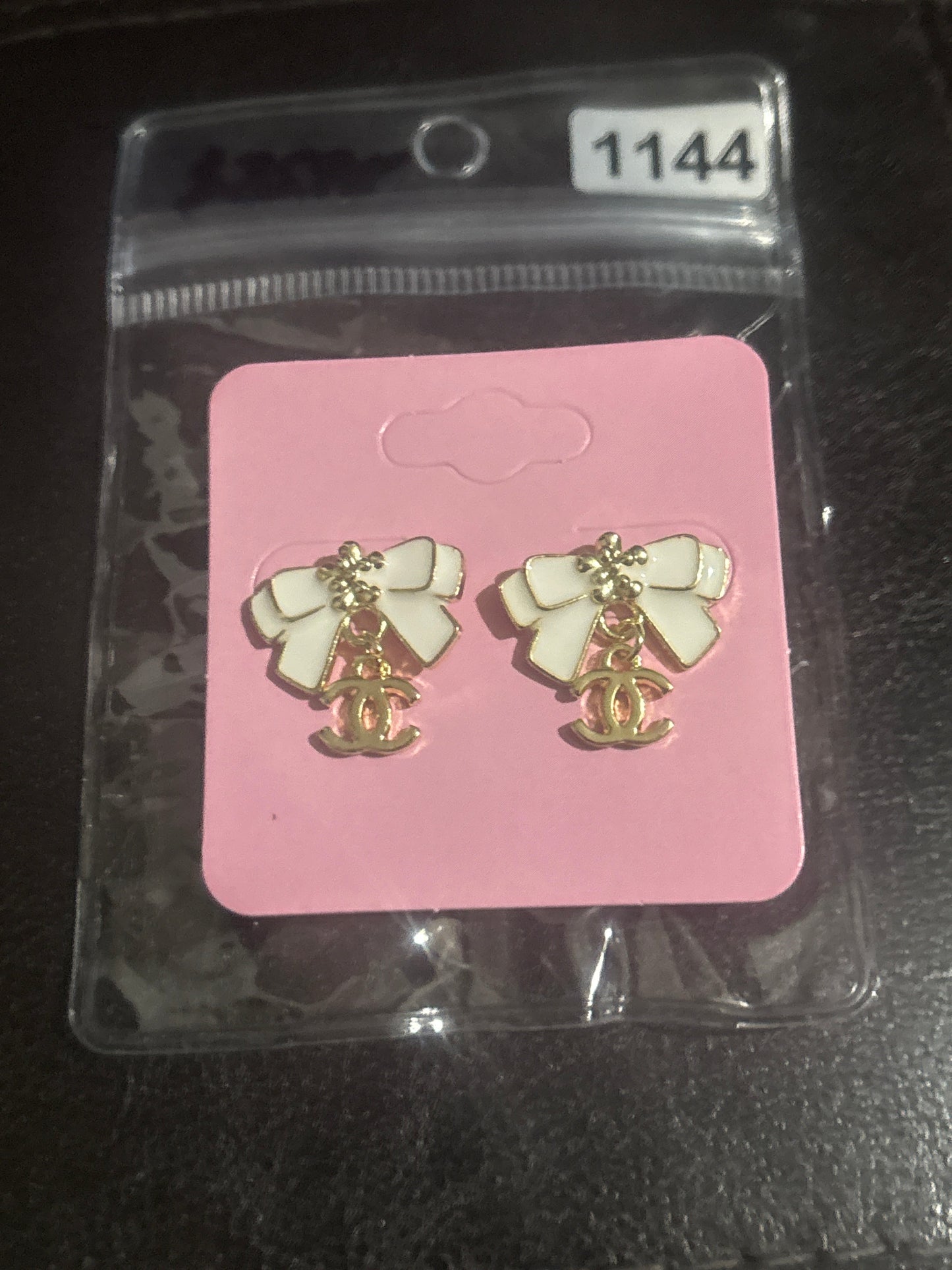 Luxury Inspired CC White Bow & Logo Drop Earrings 🎀💰✨