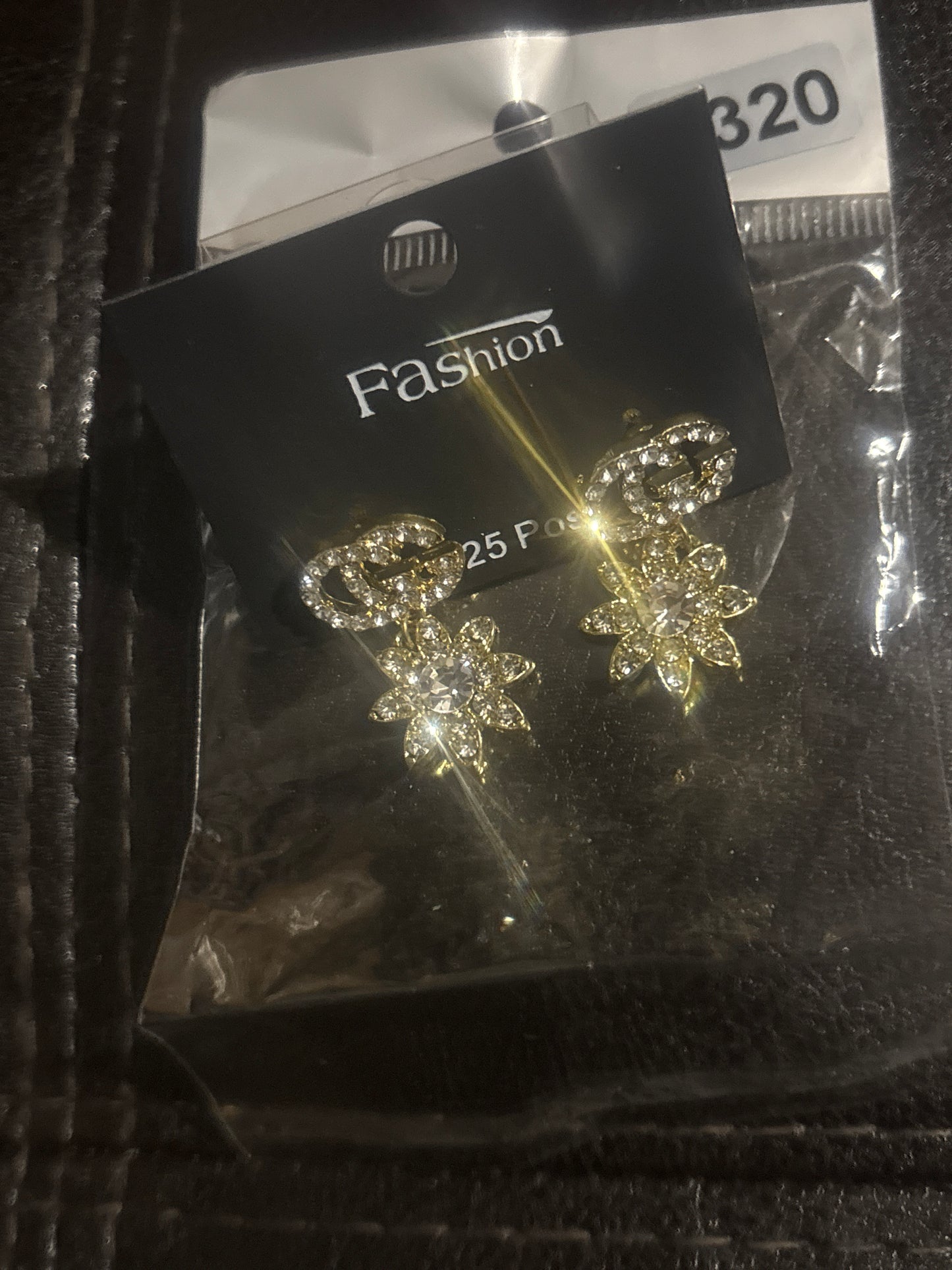 ✨ Crystal GG Logo & Starburst Flower Drop Earrings in Gold — Item #1320