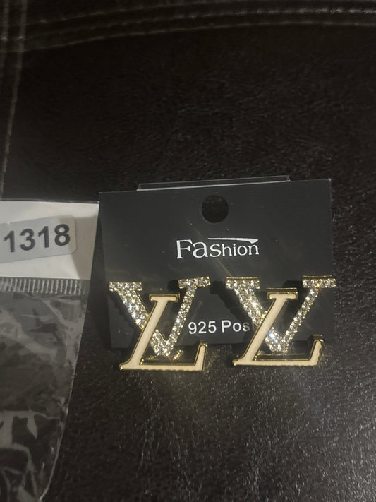 Luxury Inspired LV Crystal Pavé Logo Gold Stud Earrings 💎💰✨ 925 Post