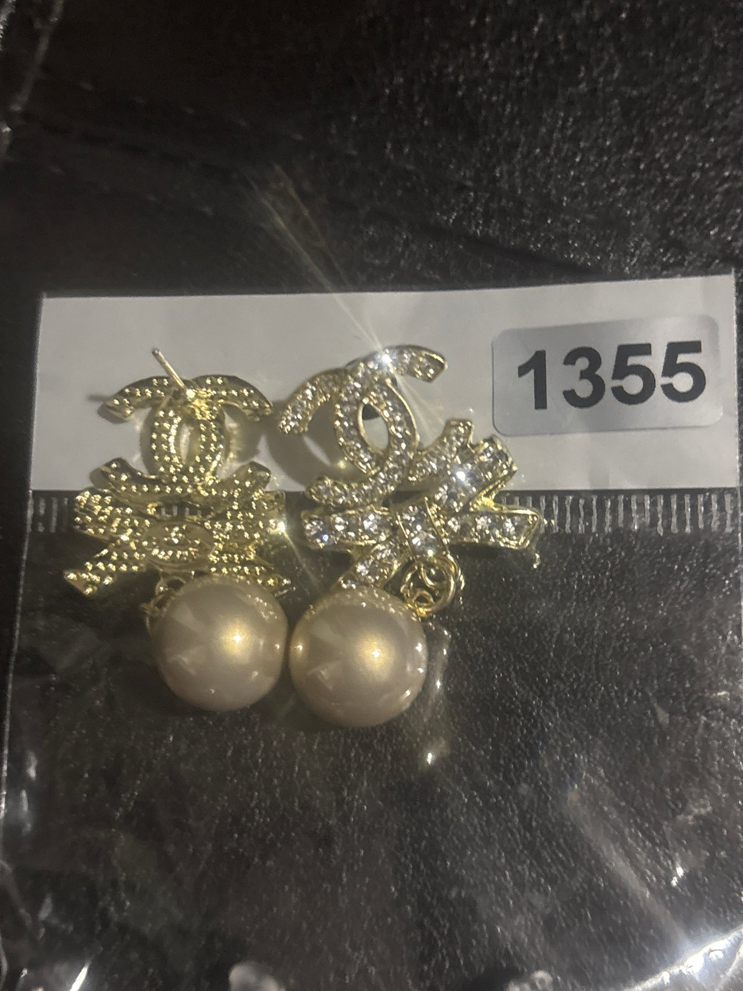 ✨Crystal Pavé CC & Snowflake Pearl Drop Earrings #1355
