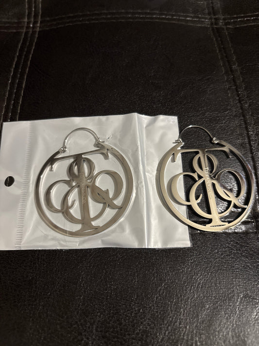 ⭕ Luxury Sterling Silver-Tone Stainless Steel Oversized T&Co Logo Circle Hoop Earrings — Style #1649 💎✨