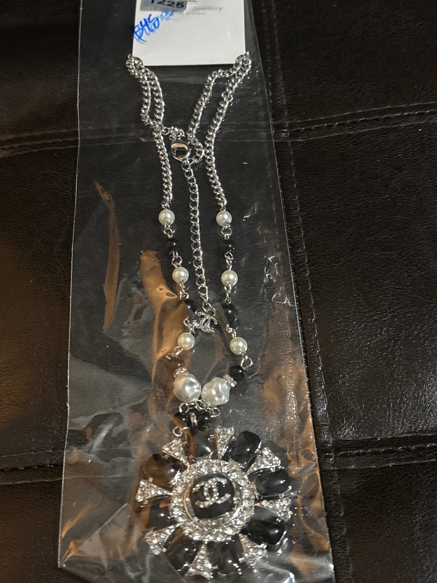 💎 Luxury CC Logo Crystal Sunburst Pearl Multi-Strand Statement Necklace — Style #1225 ✨🫖