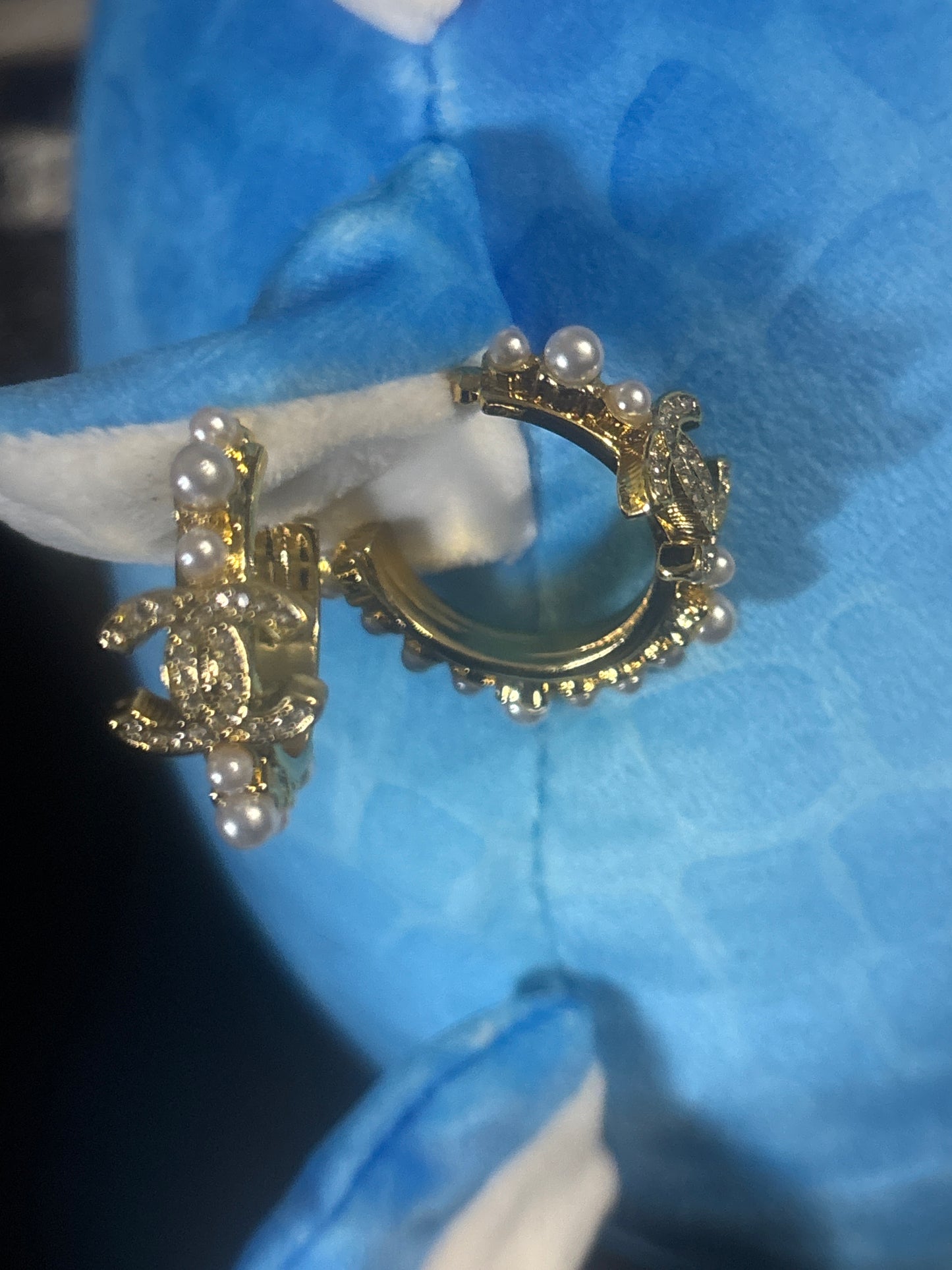 ✨ Pearl CC Logo Small Hoop Earrings — Gold & Silver — Items #1329 & #1344