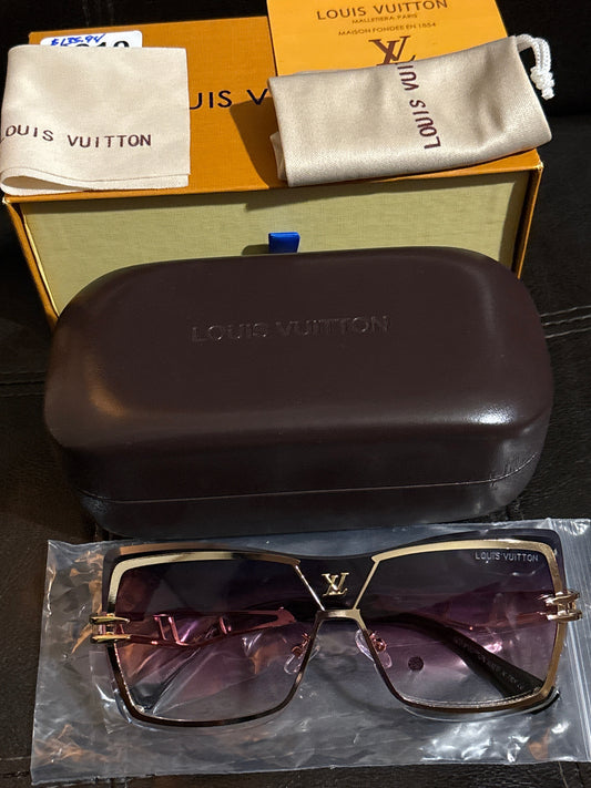 Luxury Inspired LV Oversized Square Sunglasses | Pink Gradient & Gold LV Bridge 🪩💛✨ #0310