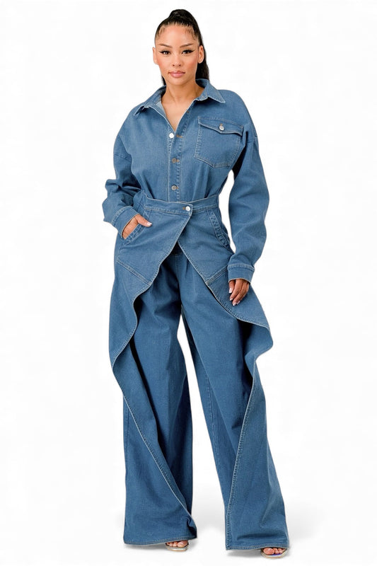 Jeans-Jumpsuit mit weitem Bein und Drapierungen