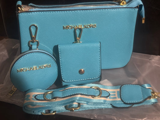 Michael Kors Himmelblaues 4-teiliges Crossbody Set 💙✨ Tasche + Kartenetui + Münzbeutel + MK Logo Gurt 💎👜