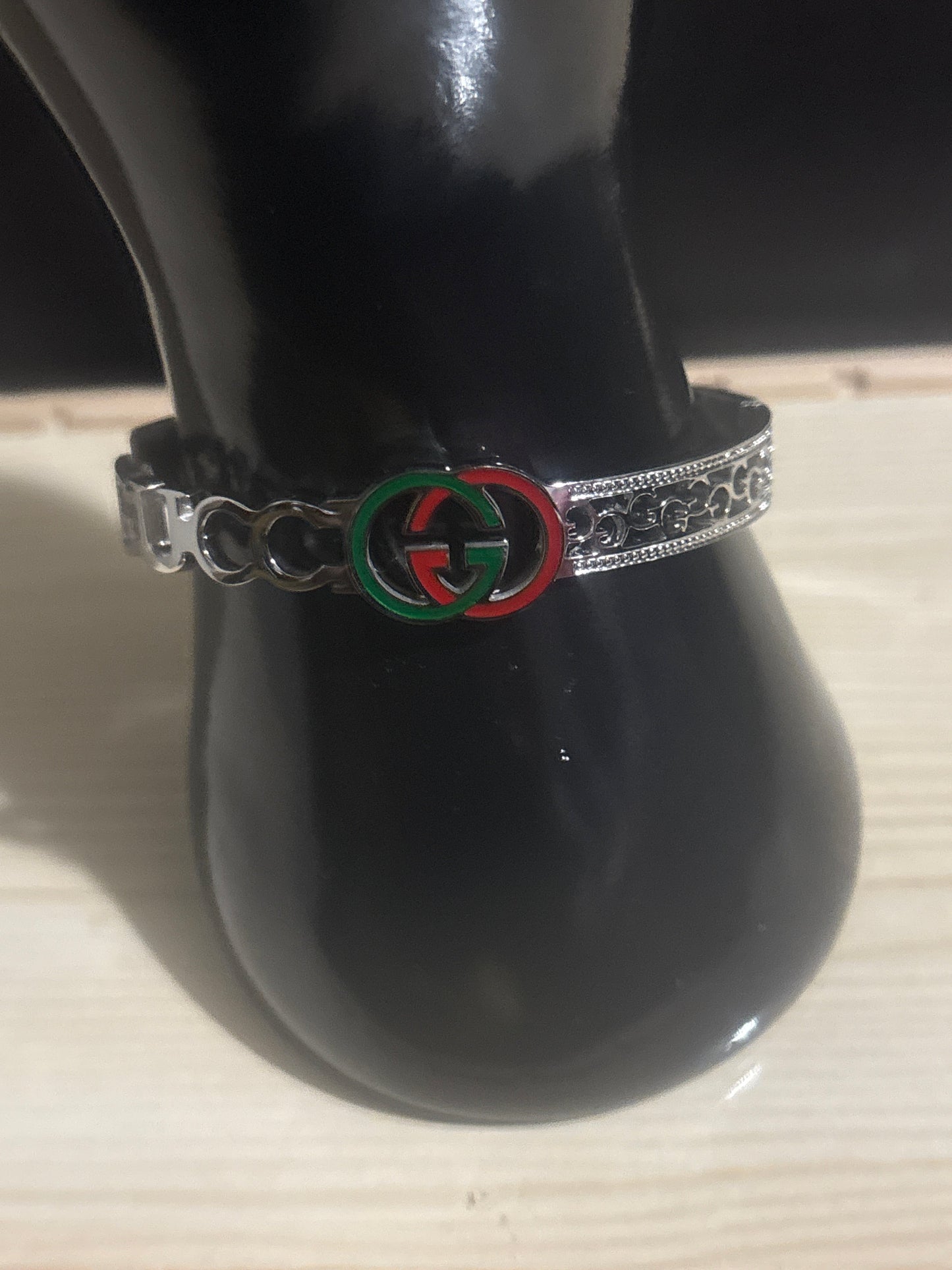 Luxury Inspired GG Logo Red & Green Enamel Stainless Steel Bangle Bracelet 🔴💰✨