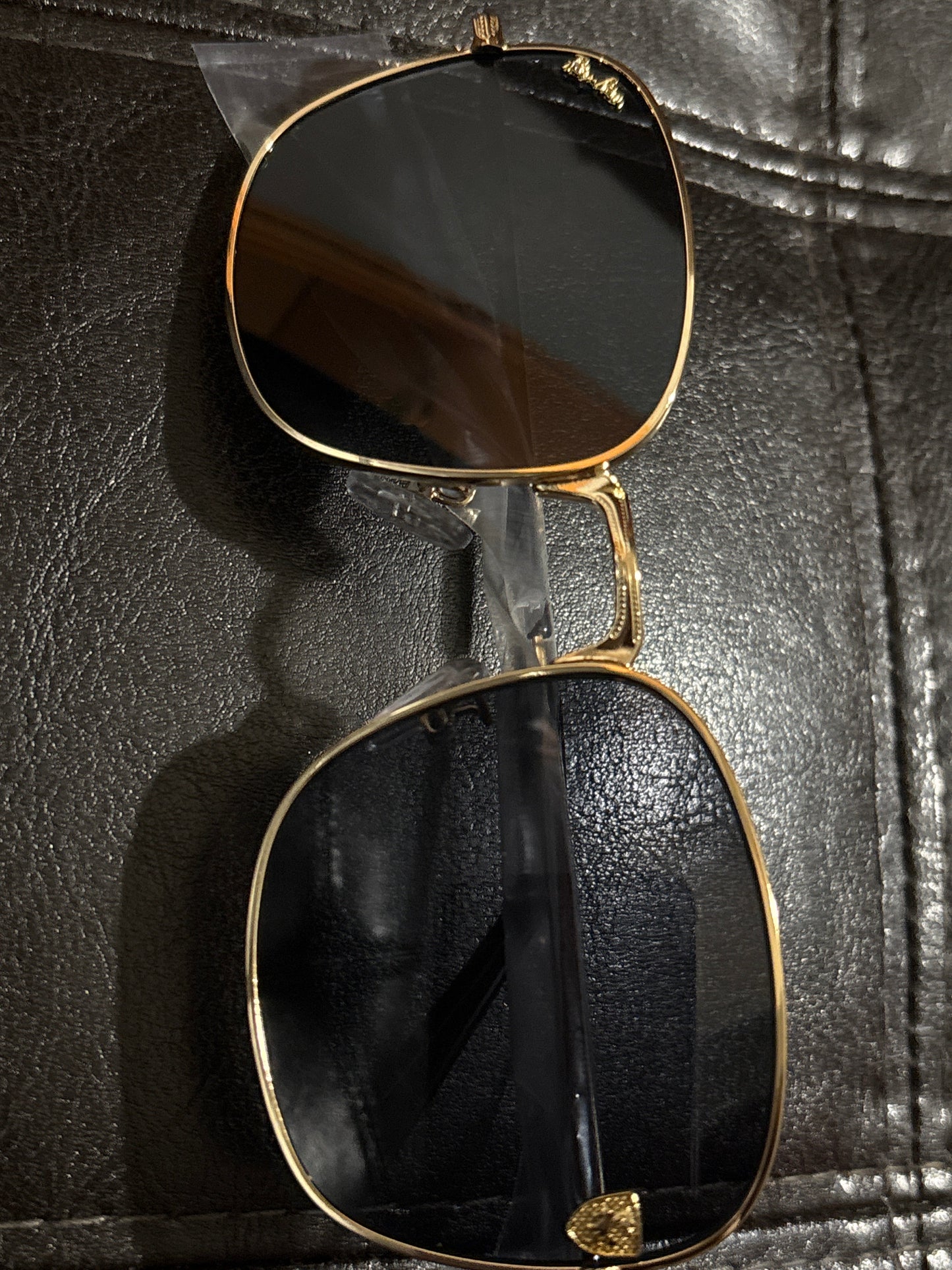 🕶️ Luxury Gold-Tone Geometric Rectangle Black Polarized Lens Sunglasses — Style #0171 💎✨
