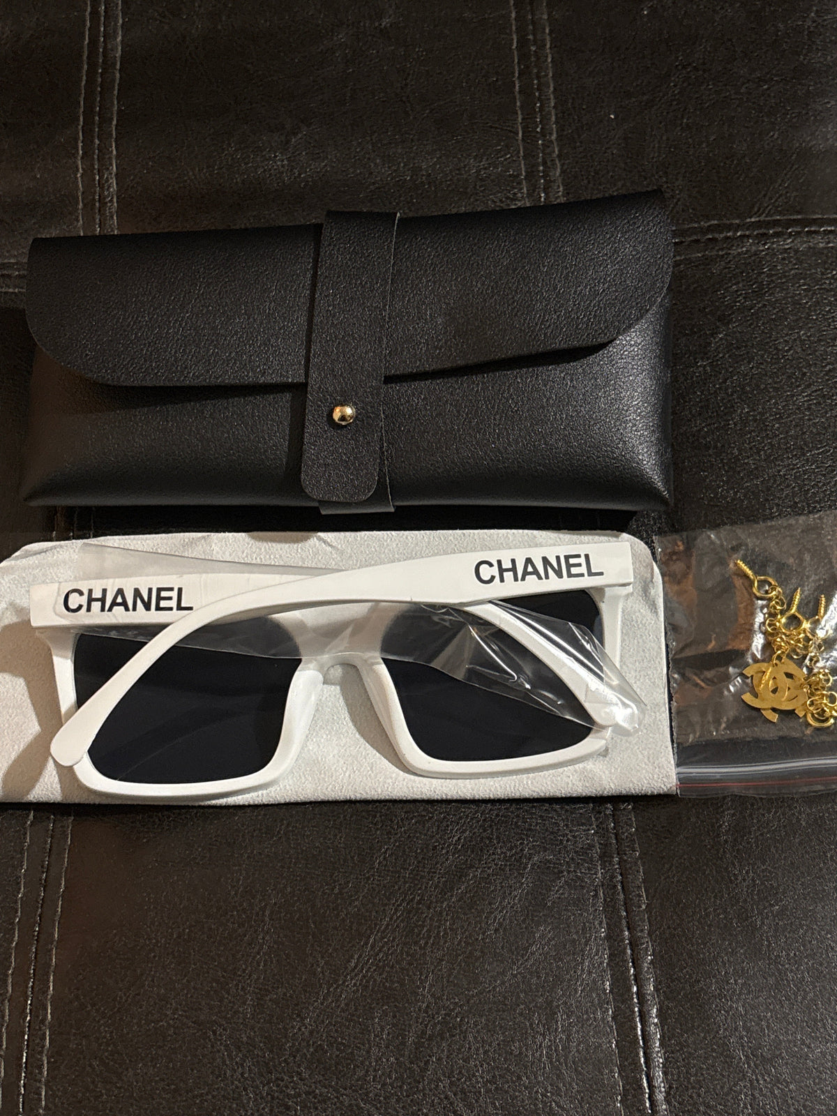 White Oversized Square Frame Sunglasses | Dark Lens & Gold CC Logo Hardware | Includes Leather Case ✨🕶️ #0350