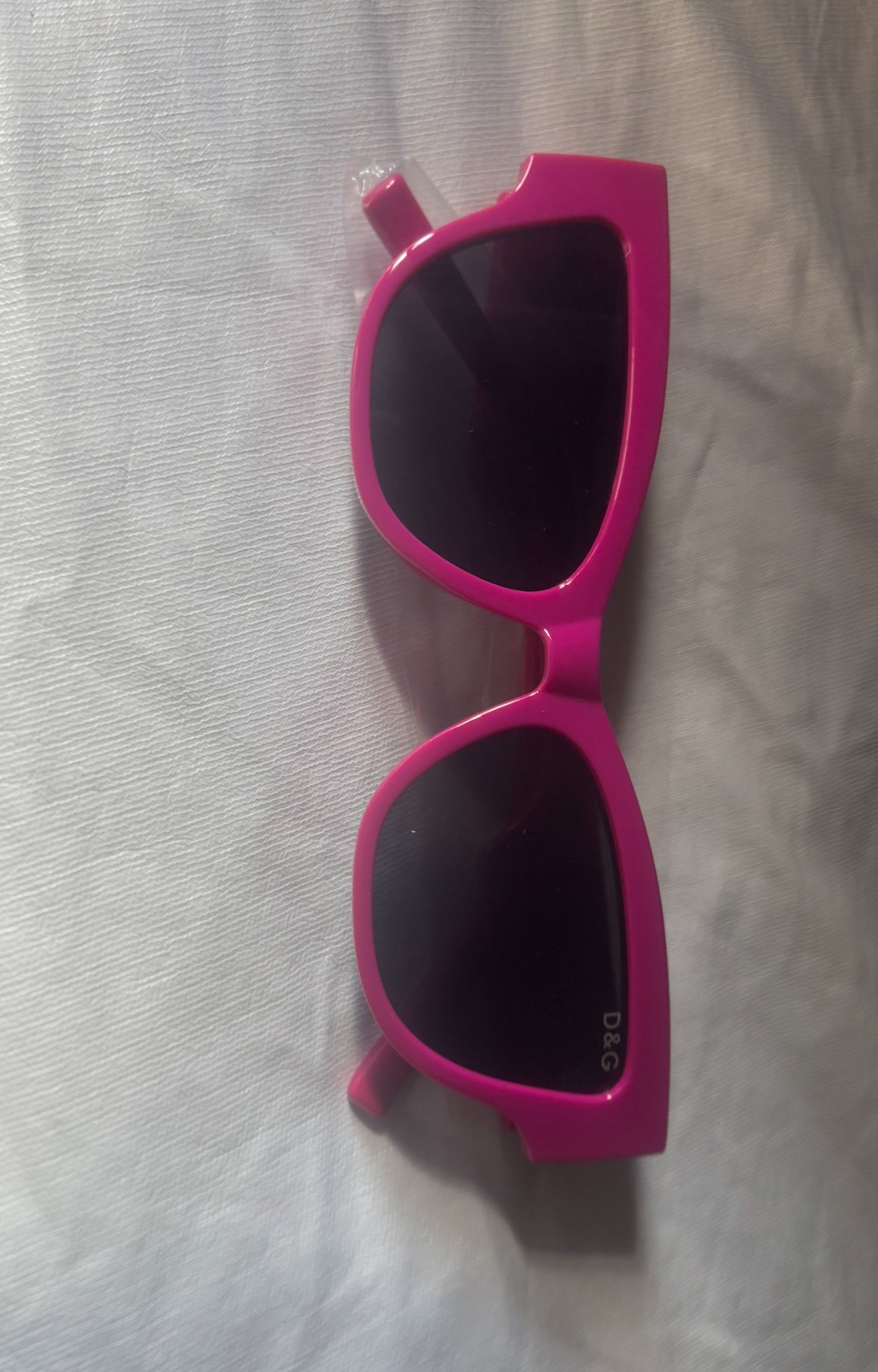 💞✨ Luxury Inspired Fuchsia Pink Cat Eye Sunglasses ✨🕶️