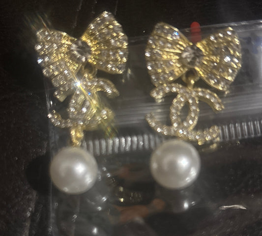 ✨Crystal Pavé Bow & Pearl Drop Earrings #1565