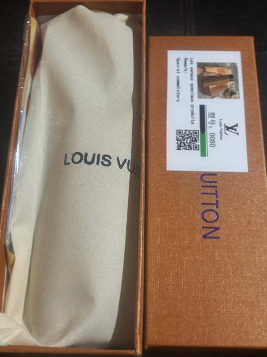 Louis Vuitton Monogram Giant Thermos Tumbler ✨🤎🖤 Classic Tan Caramel Oversized LV Pattern Insulated Bottle | Limited Edition 💎👑