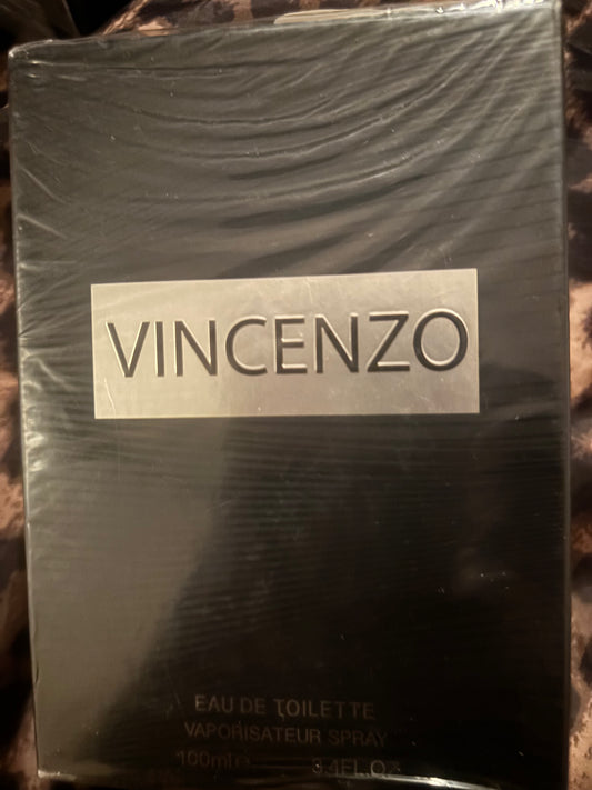✨Vincenzo Spray Cologne 🖤