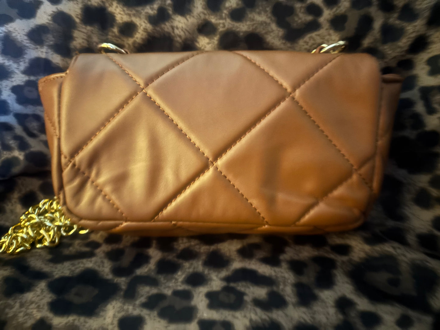 💸 Brown Diamond Quilted Small Shoulder Bag ✨