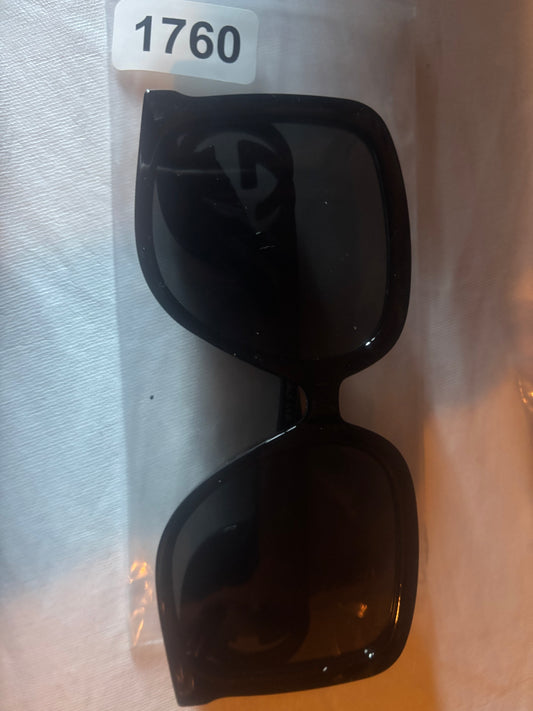 🕶️💖 Luxury Inspired Rectangle Fashion Sunglasses ✨