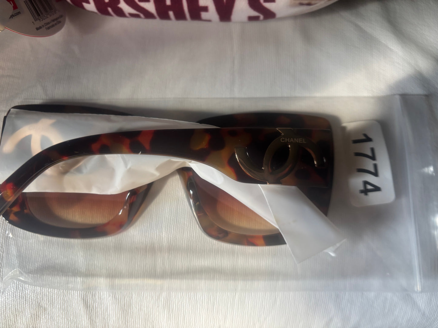 🕶️🤎 Luxury Inspired Rectangle Fashion Sunglasses ✨