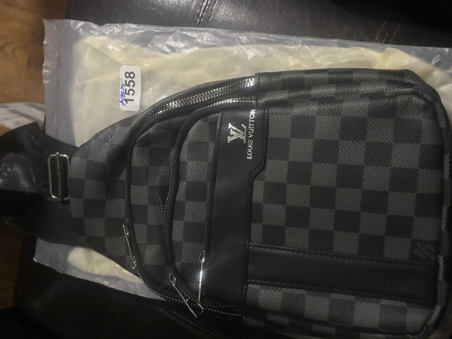 Graphite Checkered Sling Bag 🖤⚫ #L1558