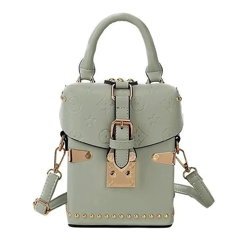 Dazzling Sequin & Rivet Flap Crossbody Bag 💫💎✨ | Luxury PU Leather | Lock Closure | Designer-Inspired Shoulder Bag for Women 👑