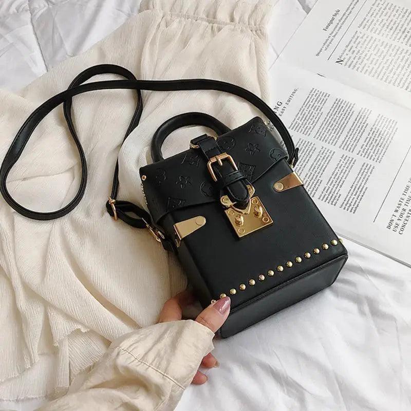 Dazzling Sequin & Rivet Flap Crossbody Bag 💫💎✨ | Luxury PU Leather | Lock Closure | Designer-Inspired Shoulder Bag for Women 👑