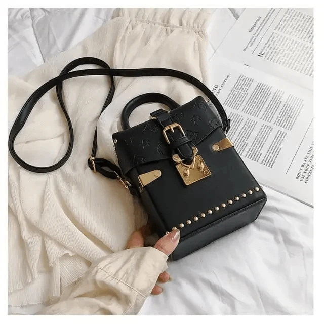 Dazzling Sequin & Rivet Flap Crossbody Bag 💫💎✨ | Luxury PU Leather | Lock Closure | Designer-Inspired Shoulder Bag for Women 👑
