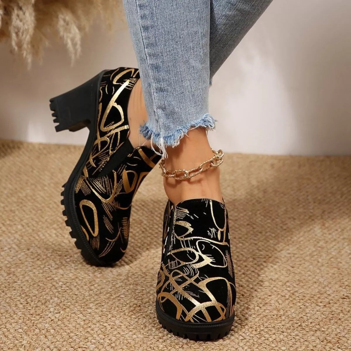 💃🏾Round Toe Block Heels Pumps