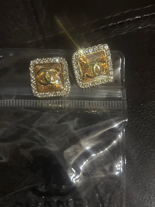 ✨ Clear Crystal CC Logo Square Stud Earrings in Gold — Item #1566