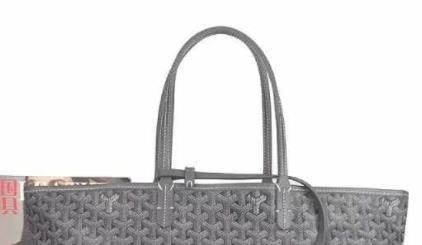 Luxury Large Pattern Shoulder Tote Bag 💜💫✨ | European Retro Style | Soft PVC | Zipper Closure | Designer-Inspired Women’s Handbag 💎
