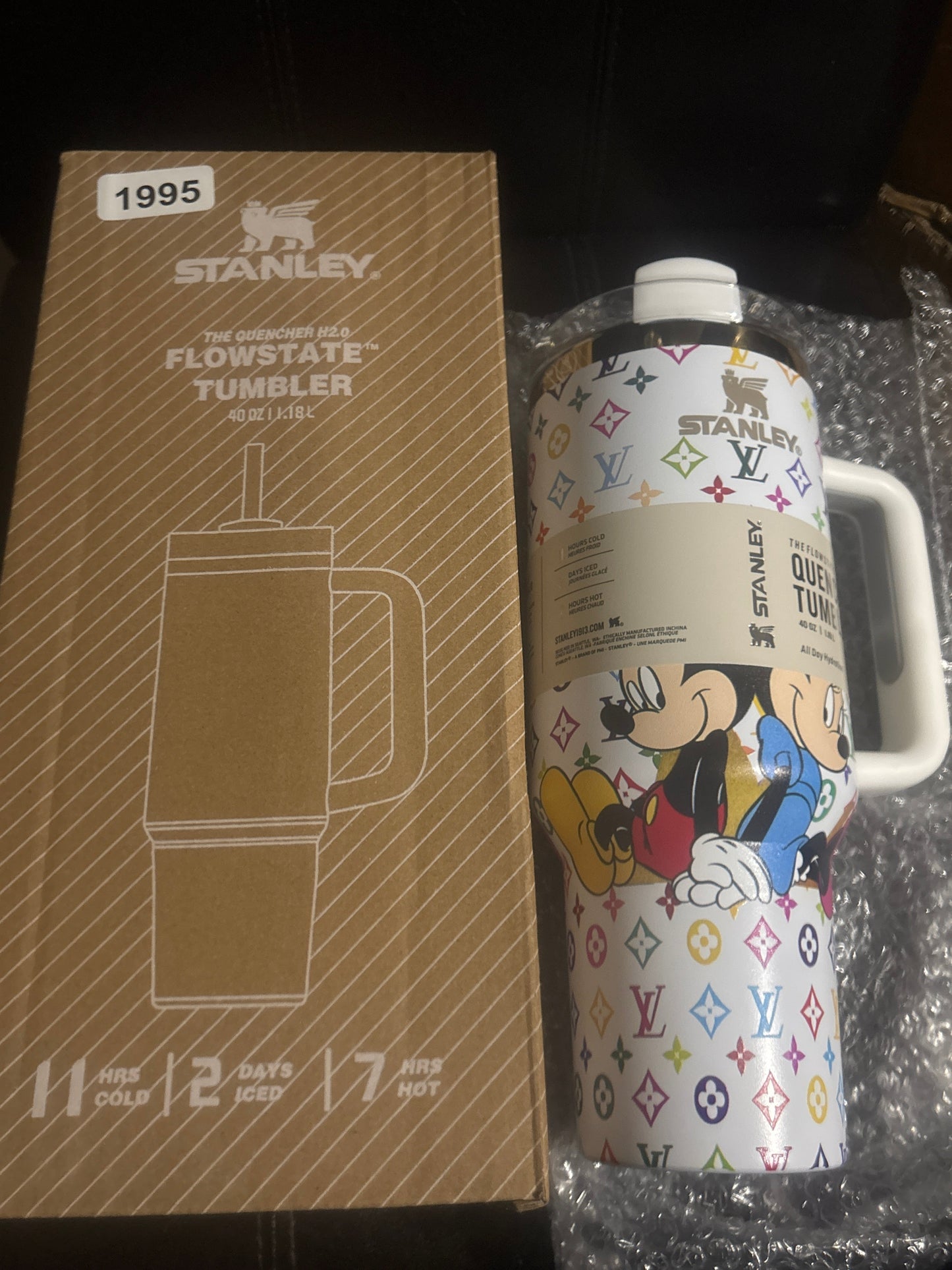 🐭✨ Stanley Quencher H2.0 FlowState Tumbler 40oz — Mickey & Minnie x Designer Print — Item #1995