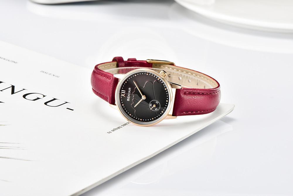 Women's Luxury Round Analog Quartz Watch ⌚✨ Waterproof Casual Wristwatch | 6 Colors 🤍💙🖤