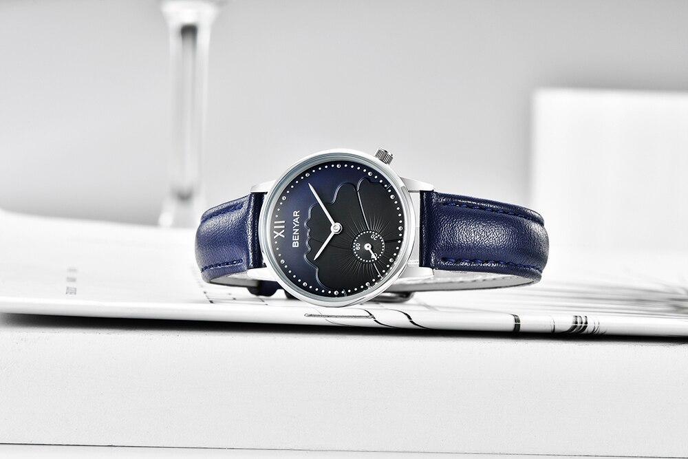 Women's Luxury Round Analog Quartz Watch ⌚✨ Waterproof Casual Wristwatch | 6 Colors 🤍💙🖤