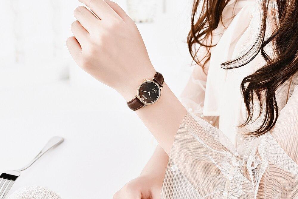 Women's Luxury Round Analog Quartz Watch ⌚✨ Waterproof Casual Wristwatch | 6 Colors 🤍💙🖤