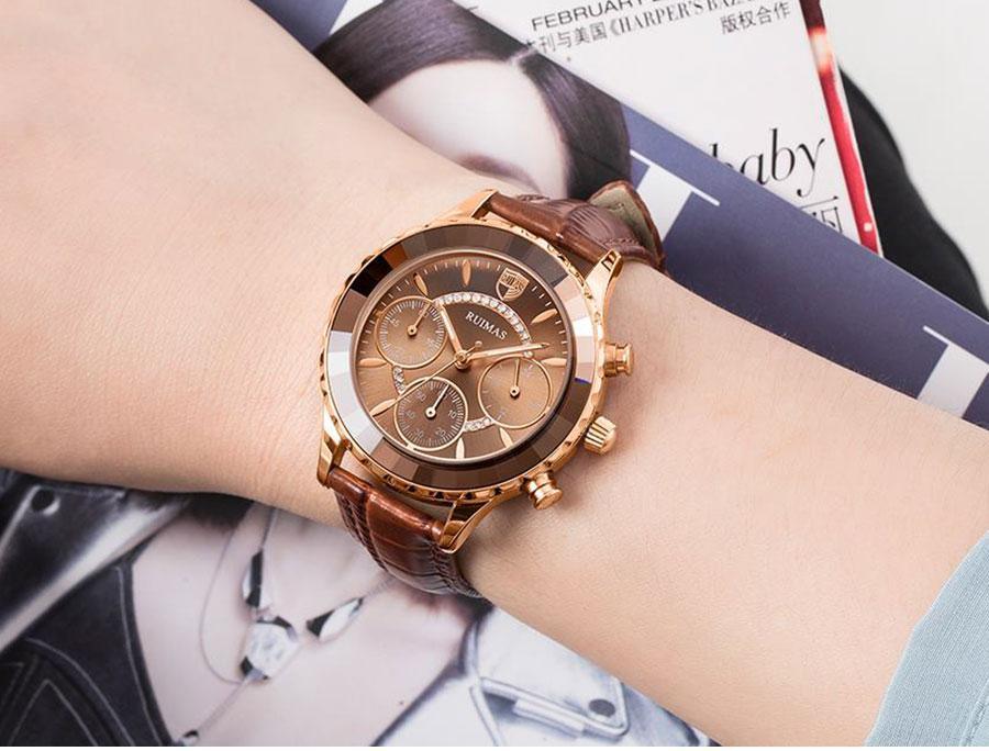 Women's Luxury Multifunctional Business Watch ⌚✨ Chronograph Quartz Leather Strap | Green, Blue, Purple & Brown 💚💙💜