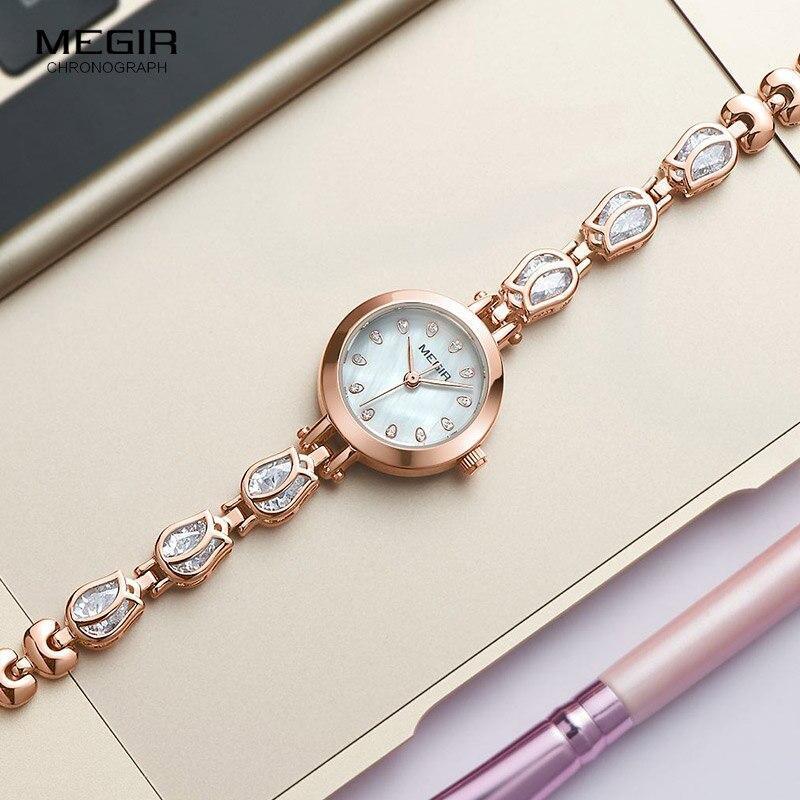 Women's Luxury Crystal Bracelet Watch ⌚✨ Ultra-Thin Quartz Waterproof Elegant Design | STEVVEX 💎🤍