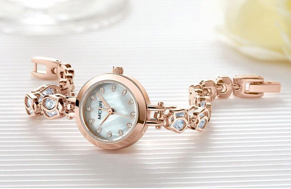 Women's Luxury Crystal Bracelet Watch ⌚✨ Ultra-Thin Quartz Waterproof Elegant Design | STEVVEX 💎🤍