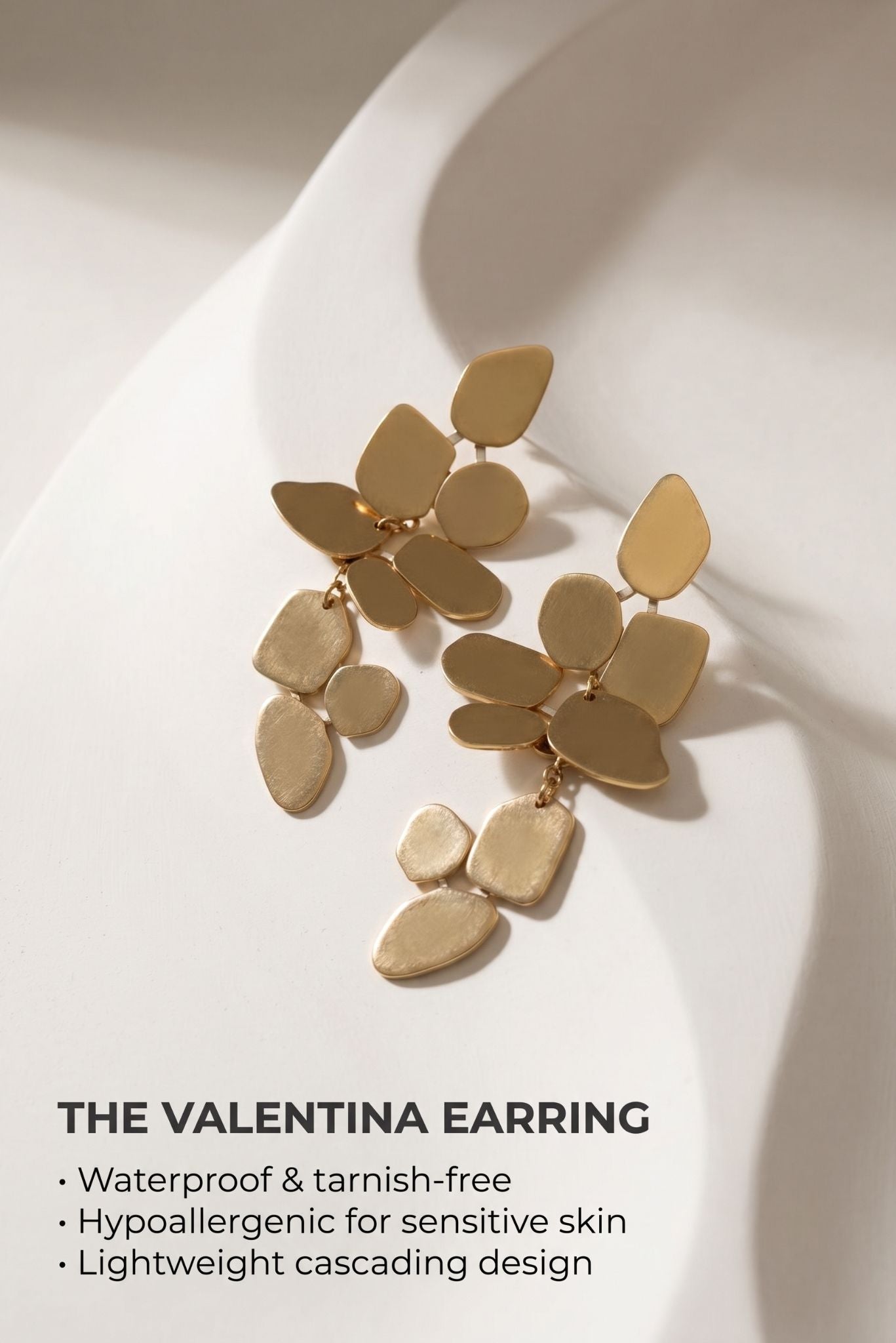 ✨Valentina Waterproof Statement Dangle Earring🛍️
